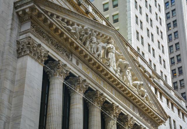 NYMEX là gì, sản phẩm giao dịch là gì và chúng được niêm yết như thế nào?