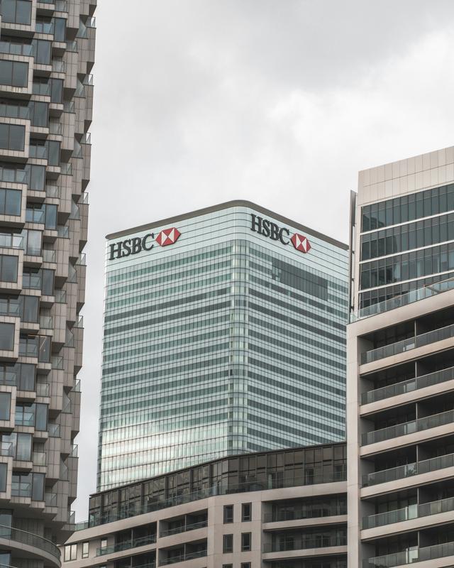 HSBC cho biết Bảng Anh có thể điều chỉnh thêm so với Đô la Mỹ nếu không giữ được mức hỗ trợ 1.30.