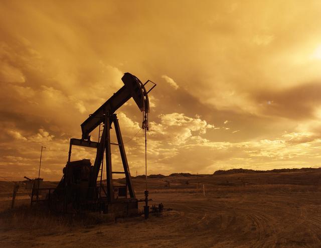 Oil prices plummet! Saudi and Russia can't counter China's economic chill.